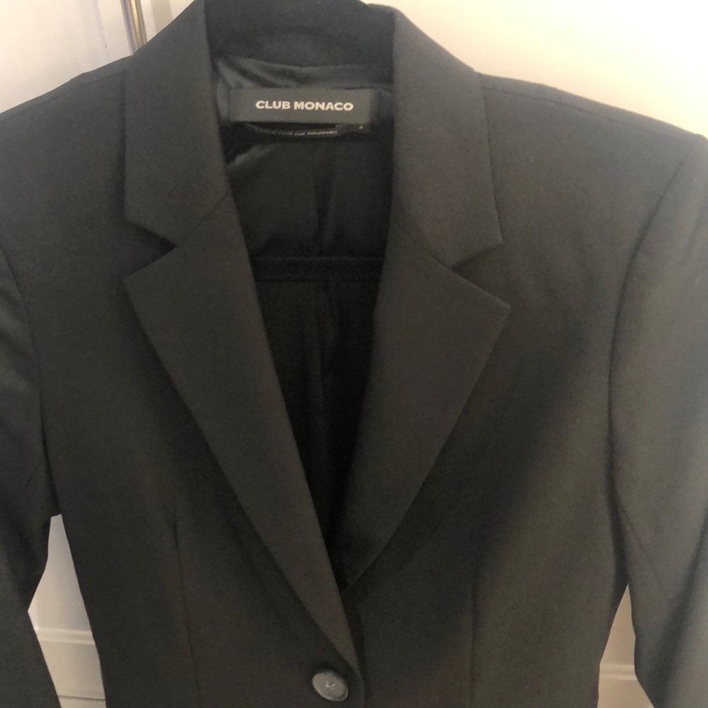 CLUB MONACO - Picture 4 of 7